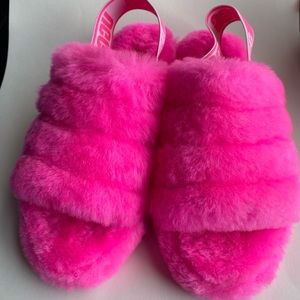 UGG Yeah Slides Hot Pink